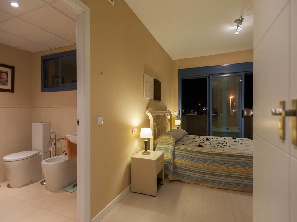 Ferienwohnung Livingtarifa Apartamento La Isla Exterior foto